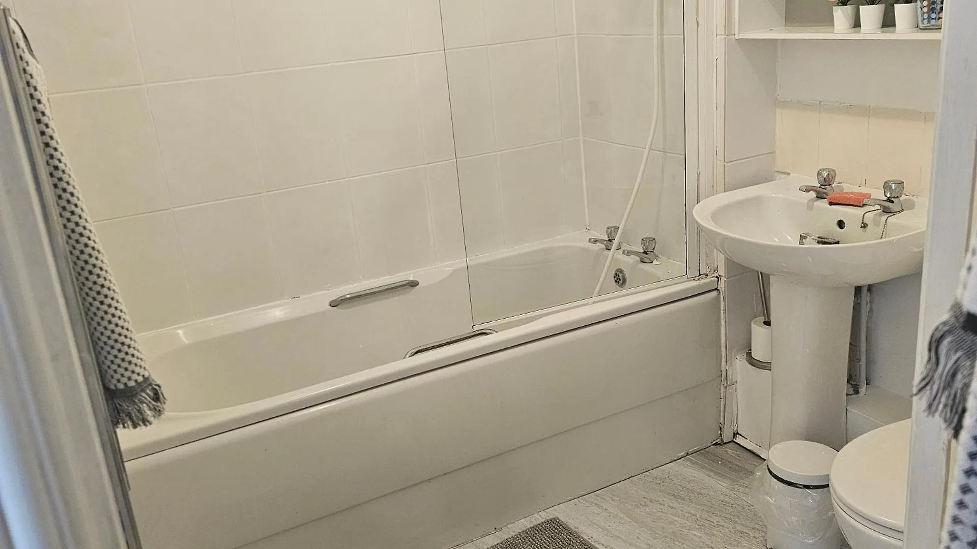 Alexandra Park Apartment Manchester